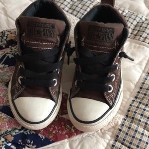 Boys converse shoes